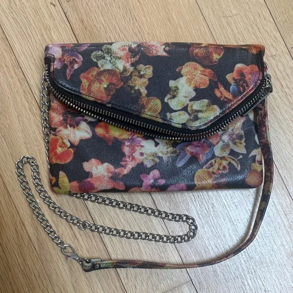 Hobo The Original Floral Chain Clutch - Picture 2 of 4